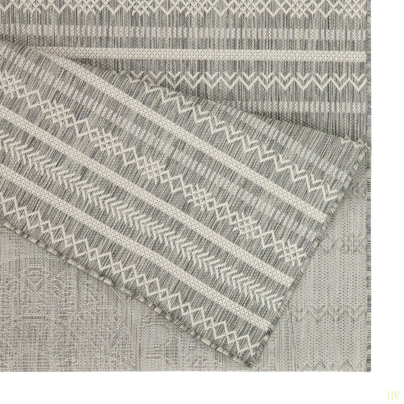 Sunshine GC_HAR2018  5 Ft. 3 In. X 7 Ft. 3 In. Indoor/Outdoor Area Rug, Rectangle 5'3" x 7'3"