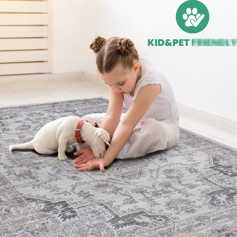 Idéal pour la décoration de salon, ce tapis ne perd pas ses poils, il mesure 96 pouces de long,