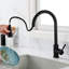 Robinet d'évier de cuisine contemporain avec douchette extractible, acier inoxydable noir mat, pratique et élégant pour les cuisines modernes escamotables en noir, rehausse le style de votre