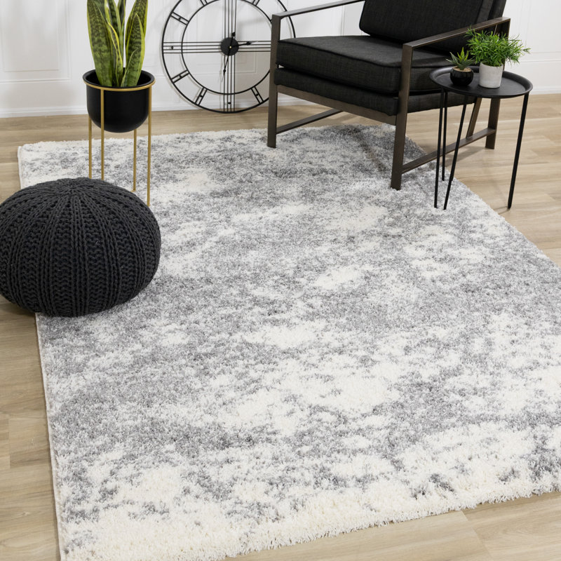 Herschfield Soft White Grey Stain Resistant High-Traffic Shag Area Rug, Rectangle 5'3" x 7'7"