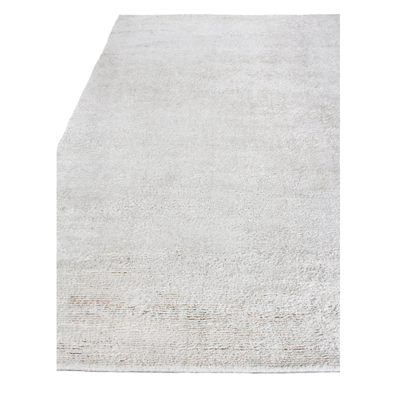 Calla Area Rug in White, Rectangle 14' x 18'
