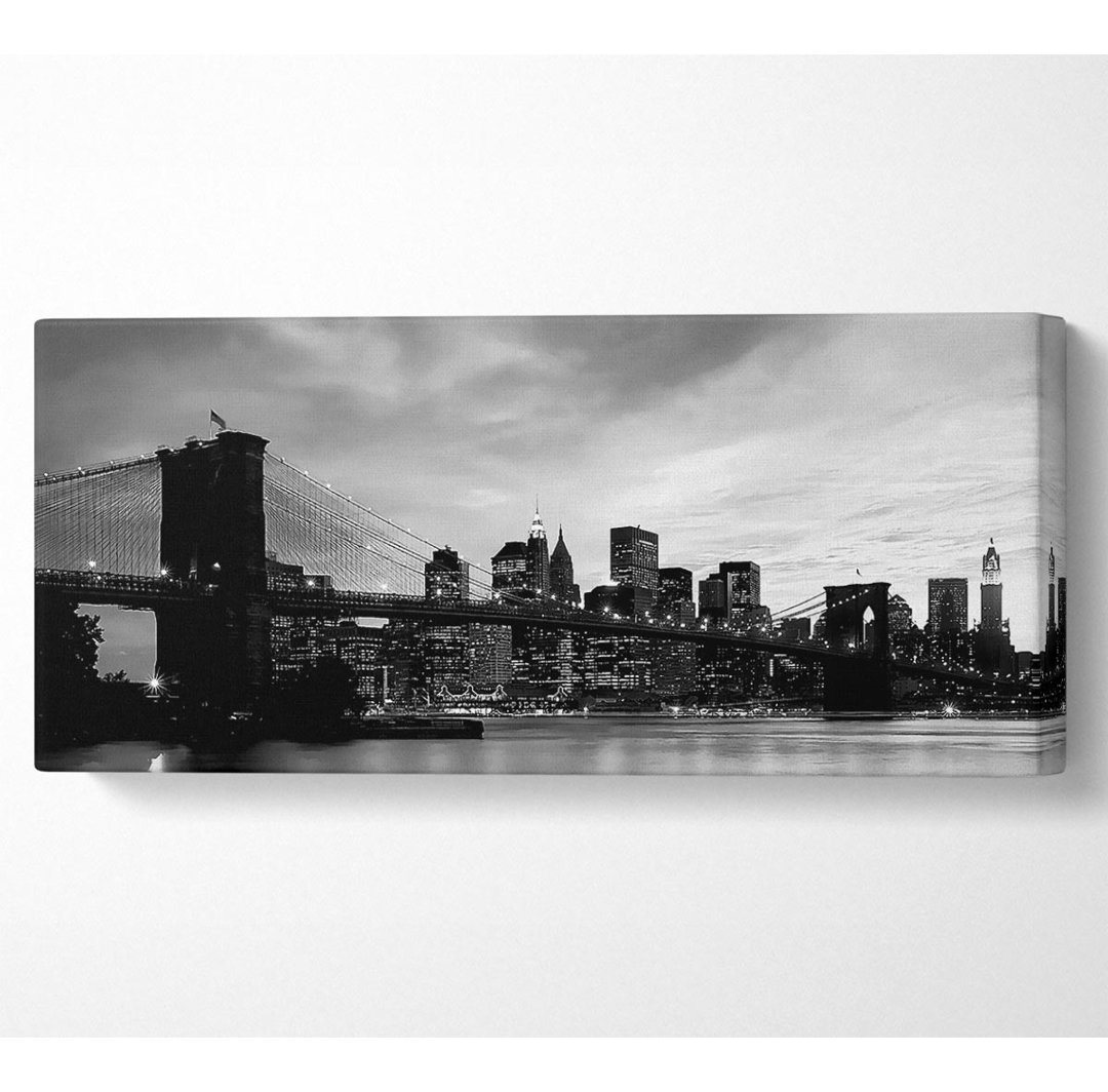 New York City Brooklyn Bridge Bewölkter Himmel B N W - Leinwanddrucke