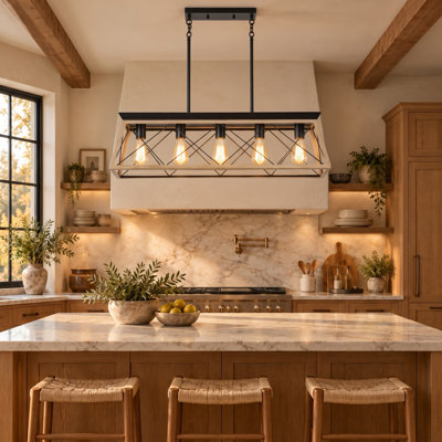 Lustre 5 lumières pour îlot de cuisine linéaire avec finition aspect bois naturel