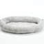 Lit pour chien en velours gris, très grand, avec fond en mousse, pochette de rangement et poignée portative pour le confort d'un grand animal de compagnie moelleux, design spacieux, antidérapant