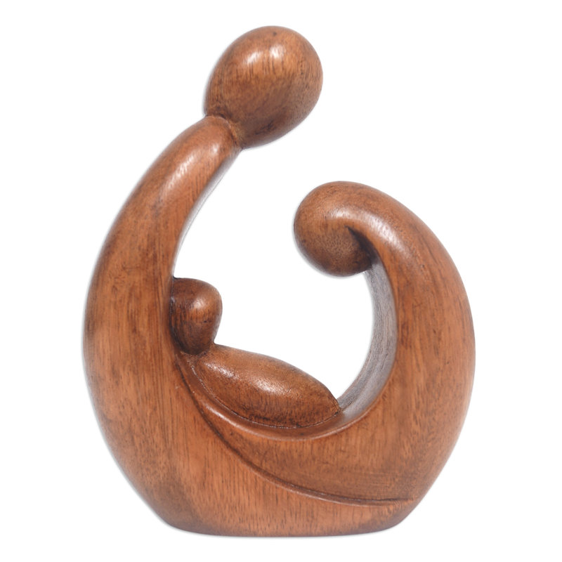 Figurines & Sculptures