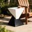 Table d'appoint géométrique moderne, hauteur 45,7 cm, base de 31,8 cm, idéale pour agrémenter une terrasse ou une chambre.