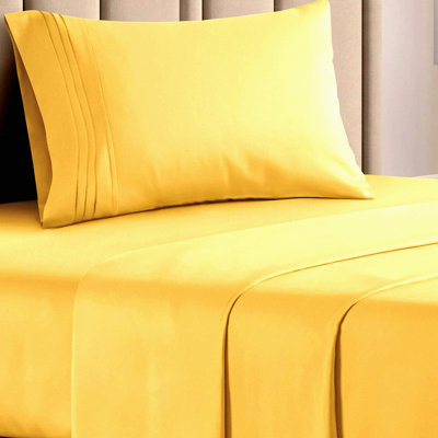CoolBreeze Comfort 6-Piece Deep Pocket Sheet Set - Hotel Luxury Bedding for a Soft, Wrinkle-Free, and Breathable Sleep Experience