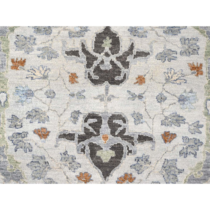 Tapis unique gris 10 pi x 10 pi Vittoria