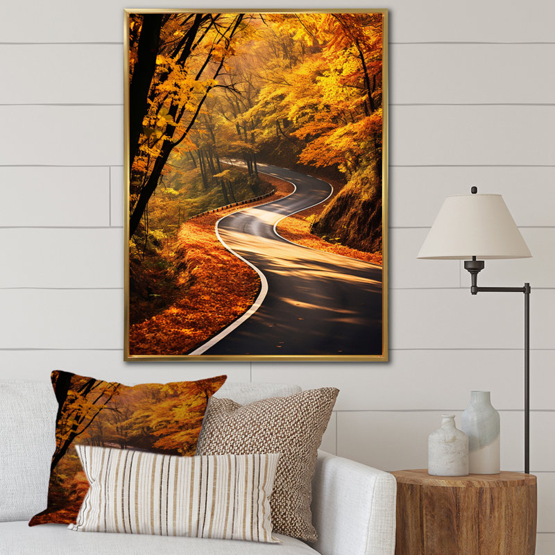 Orange orange, route d'automne, Cadre flottant doré, 32" H x 24" W