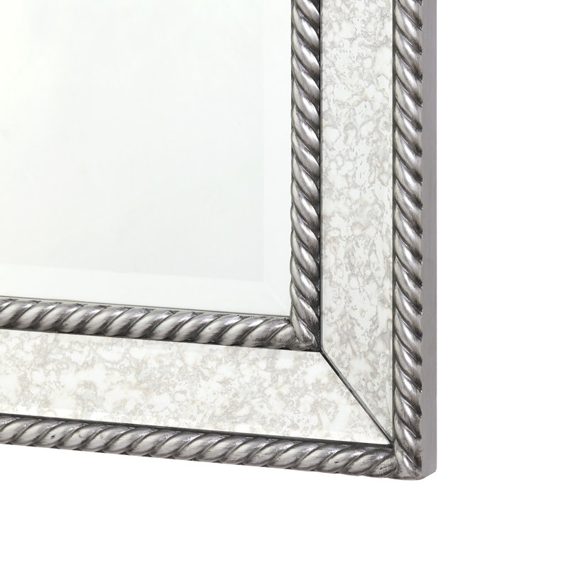 Cecilia Mirror