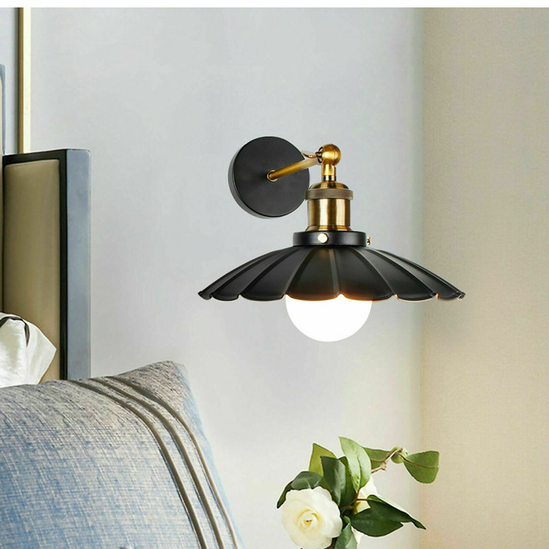 Hollhurst Armed Sconce