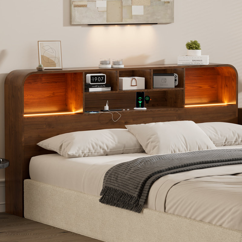 Tête de rangement avec lumières DEL et station de charge, Très grand lit, Marron
