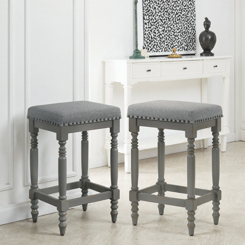 Ensemble de 2 tabourets de comptoir en bois rustique avec siège en velours - tabourets de bar de ferme de 26 pouces, finition grise