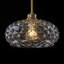 Suspension moderne en laiton naturel à une lumière avec abat-jour en verre transparent texturé diamant, tige réglable, idéale pour un îlot de cuisine ou un hall d'entrée.