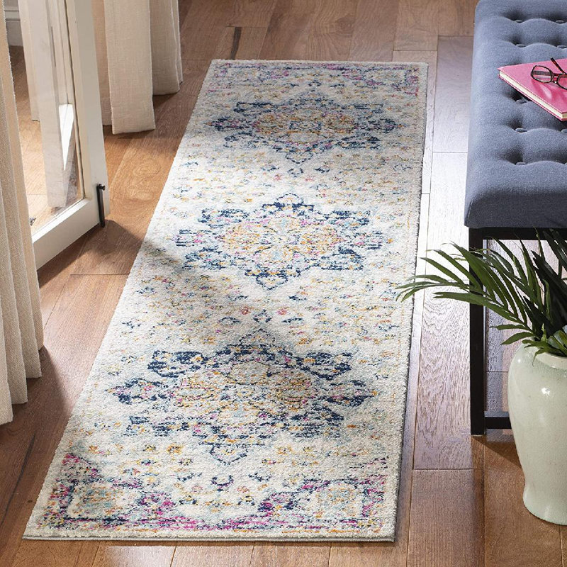 Tapis oriental ivoire / fuchsia Christa, Tapis de couloir 2 pi x 8 pi