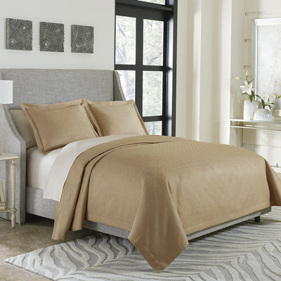 Alton 3-Piece Bed Throw Set - Gold