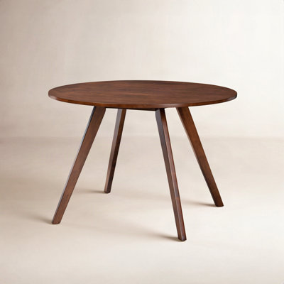 Cavato 39.4'' Round Dining Table