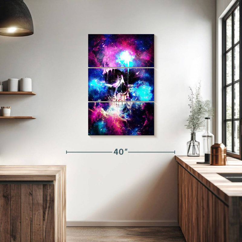 Crâne de l'espace Kerner I, H 38 po x l 24 po