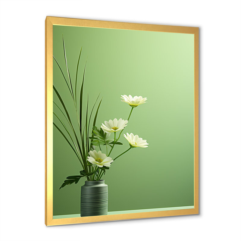 «Simplistic Flora Petal Bliss», reproduction sur toile, Encadrement doré, H 44 po x l 34 po x P 1,5 po