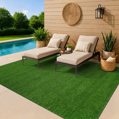 Brittannie Indoor/Outdoor Waterproof Artificial Grass Turf Rugs