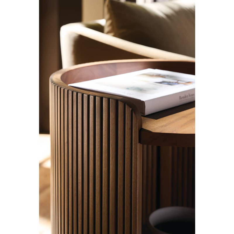 Table de bout Kindred, Brun