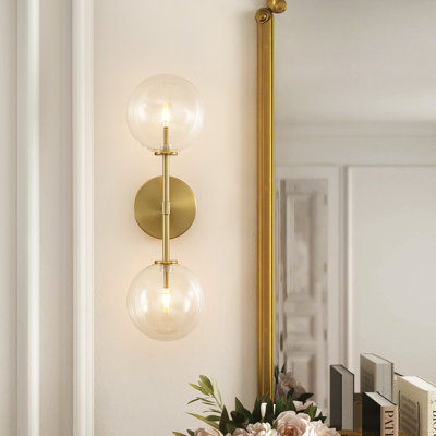 Applique murale linéaire moderne en laiton et verre avec globe, 2 lumières