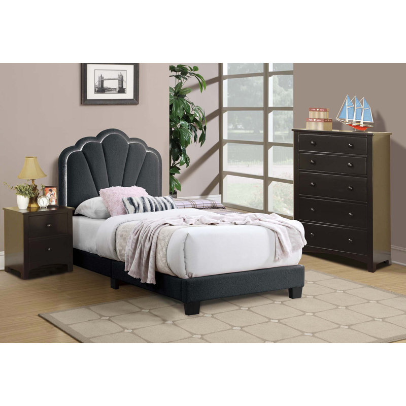 Mobilier de chambre à coucher luxueux avec lit plateforme et tissu d'ameublement luxueux