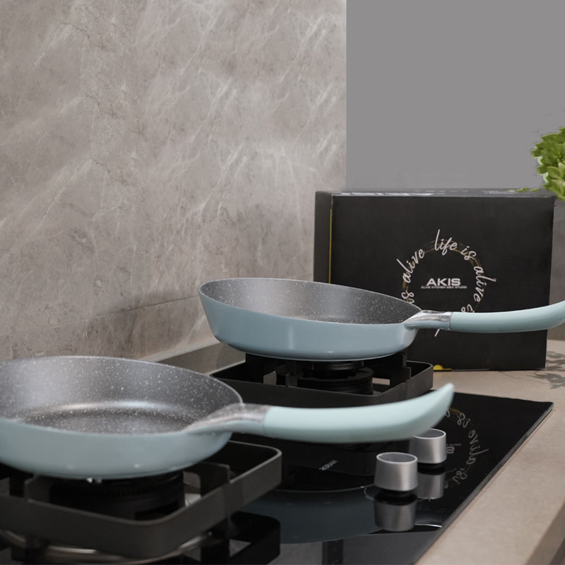 Le Macaron Aluminum Non-Stick, Blue