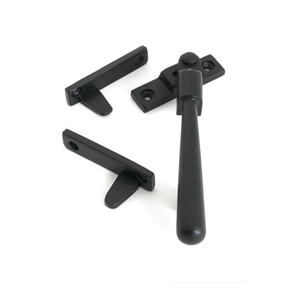 Newbury Night-Vent Locking Fastener