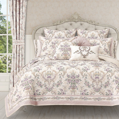 Royal Court Amagansett Quilt In Blush
