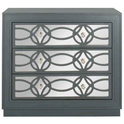 Glacaeu Accent Chest