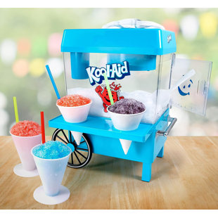 La machine à glaçons de comptoir Kool-aid Nostalgia fabrique 20 gâteries glacées de style chariot, comprend 2 tasses en plastique réutilisables et une pelle à glace, bleu