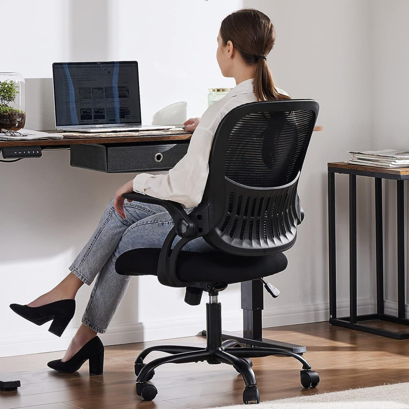Lakari Mesh Task Chair, Black