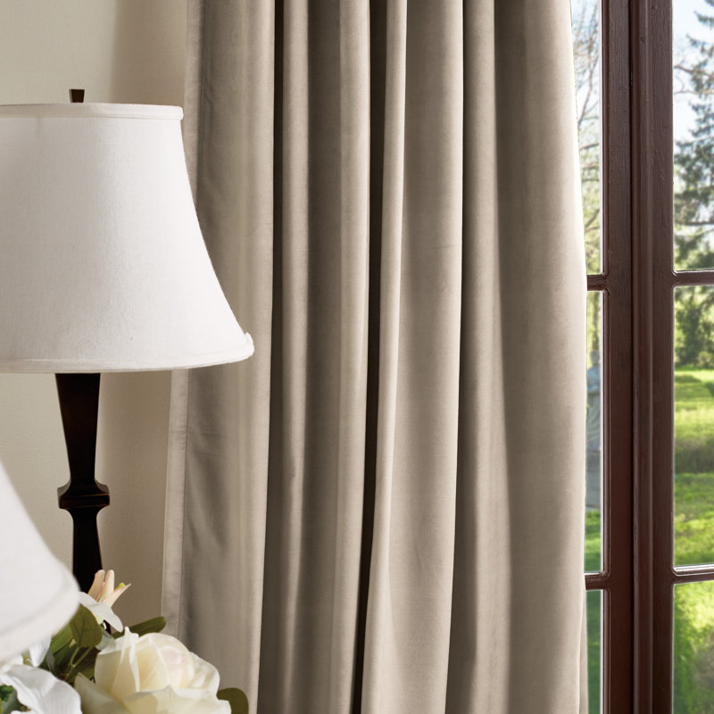 Paire de rideaux occultant avec passe-tringle Lucca, Beige, L 50 po x L 84 po