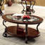 Table basse de salon classique avec finition cerisier brun et ornements en bois massif avec rangement ouvert