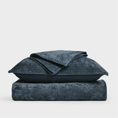 Velvet Quilt Set