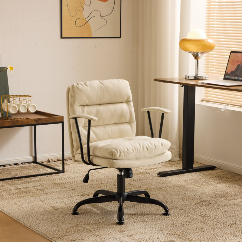 Chaise de bureau pivotante rembourrée 24,4 po avec repose-pieds et roulettes, Crème, crème