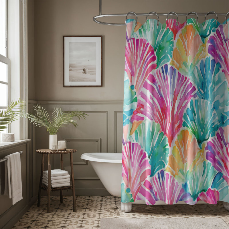 Drena, 74"H x 71"W