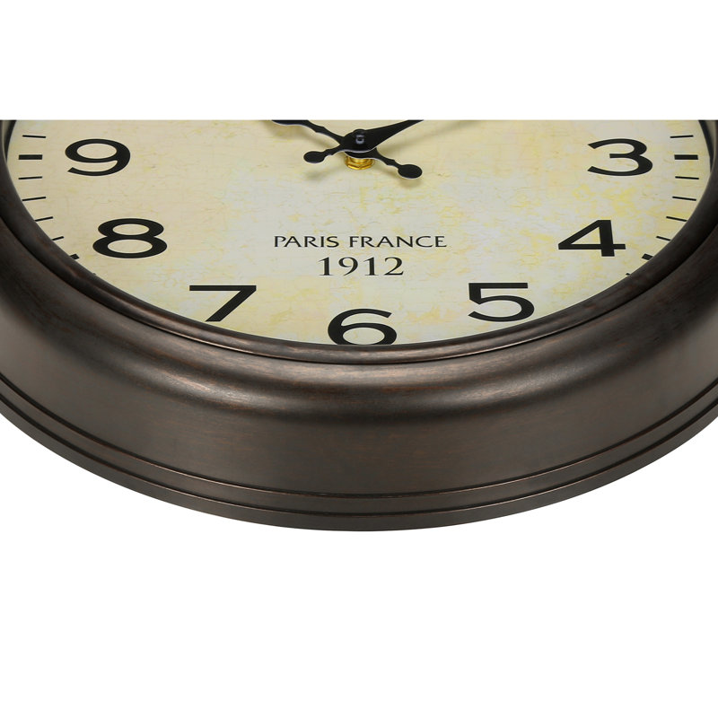 Round, Wall Clock