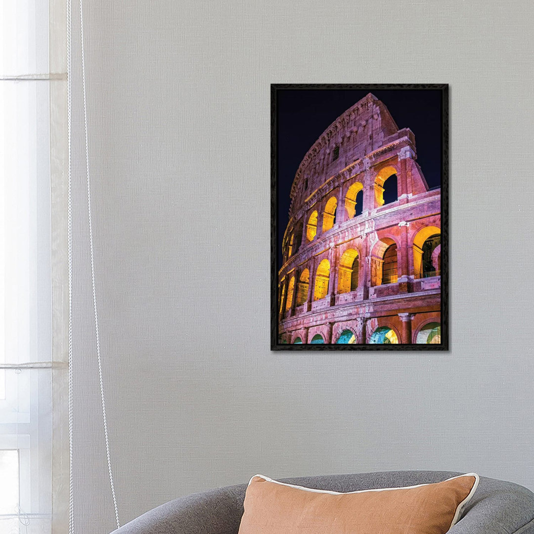 Colosseum Wall von Susanne Kremer - Galerie-umwickelte Leinwand Giclée