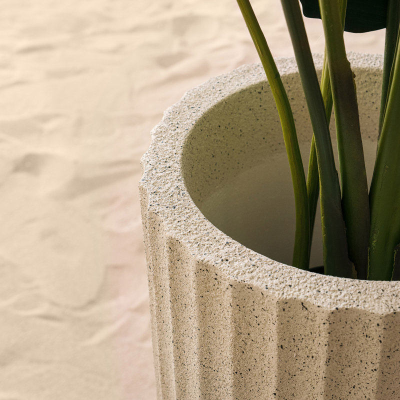Pot à fleurs Ticuta 24 po, Beige