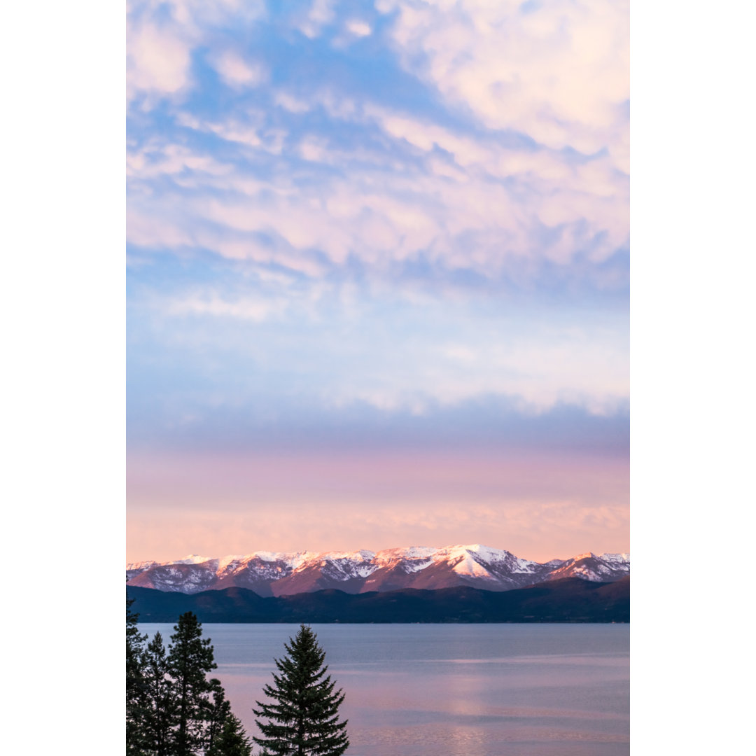 Flathead Lake Montana Sonnenuntergang von Debibishop - Kunstdrucke