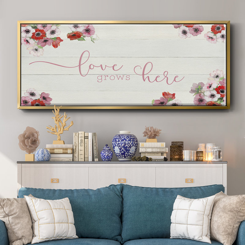 «Love Grows Here», toile encadrée, H 20 po x l 50 po