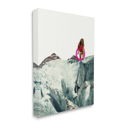 Collage de photographie abstraite «Ieal Mountain personne» par Cassia Beck