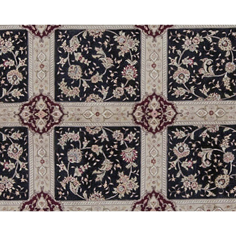 Tapis noir et taupe noué à la main de haute qualité