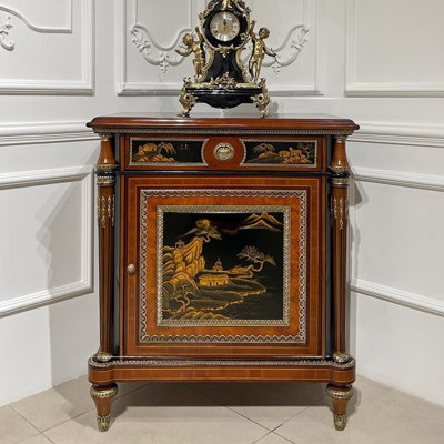 Buffet luxueux rétro de style chinois
