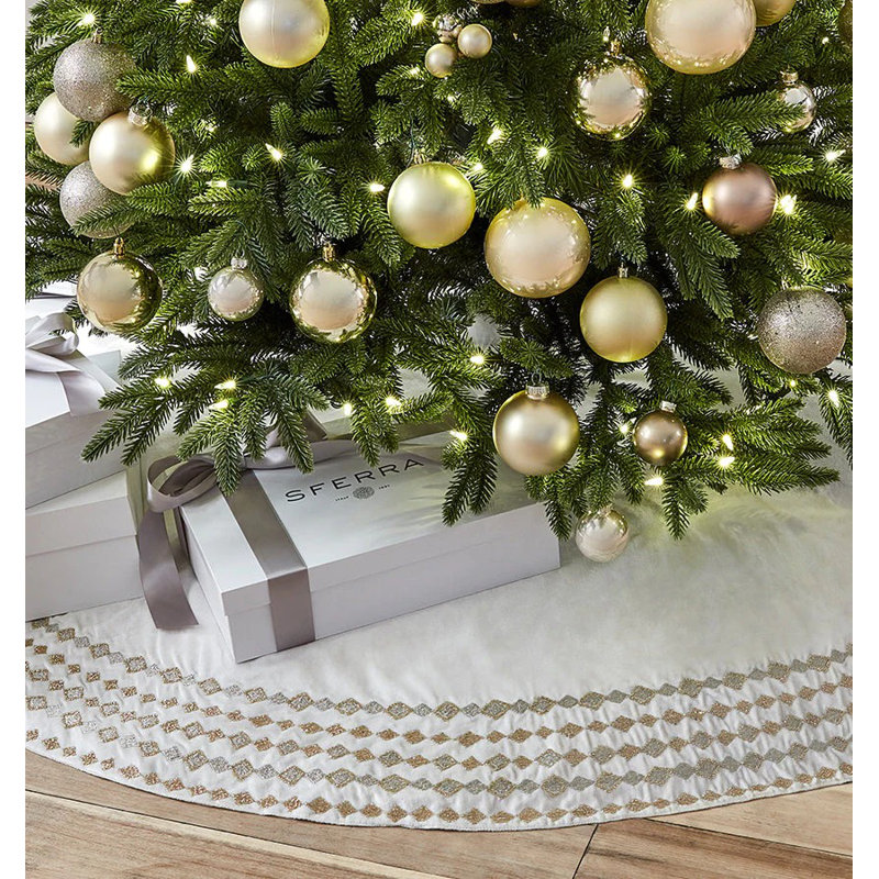 Lucido Tree Skirt, Ivory/Silver