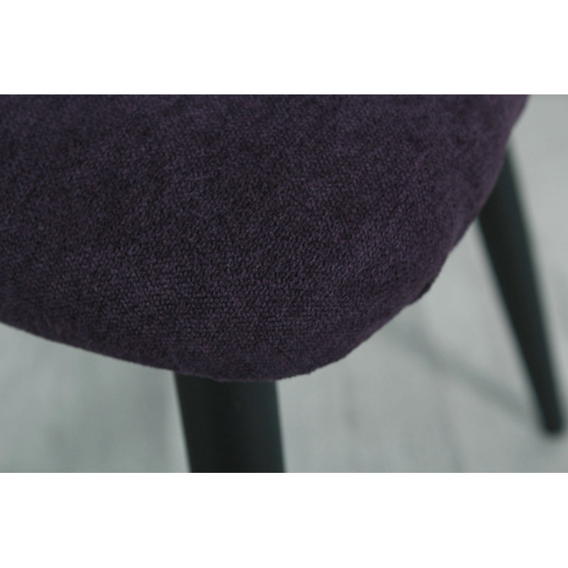 Chaise avec accoudoirs en tissu Brianne, Aubergine