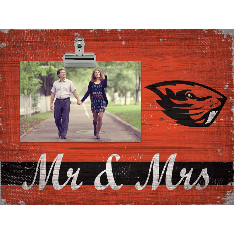 Entertainment Wall Decor, Oregon State