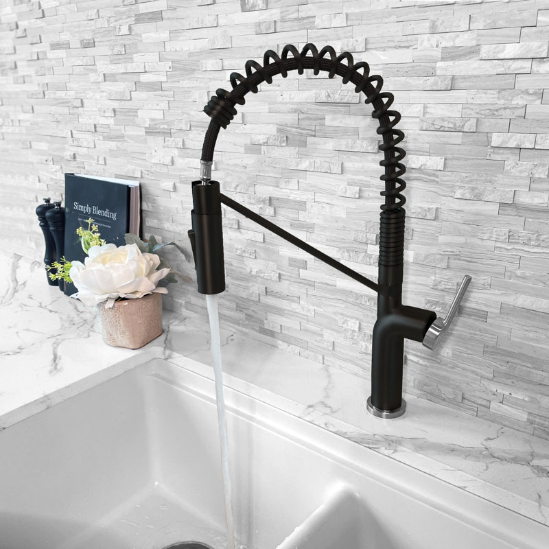 Modern Single Handle Kitchen Faucet, Noir mat / brossé